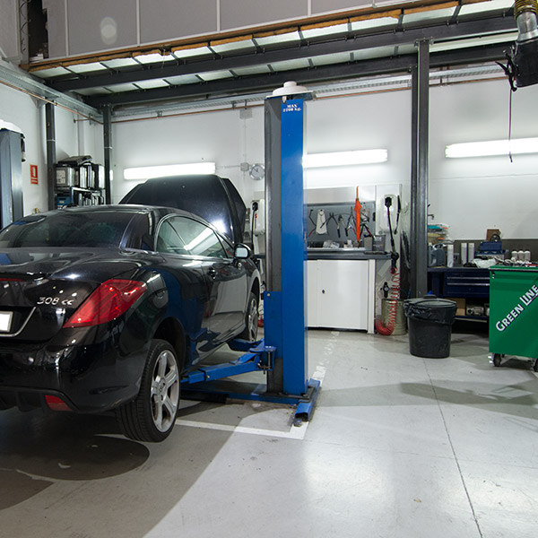 Taller Oficial Peugeot Badalona